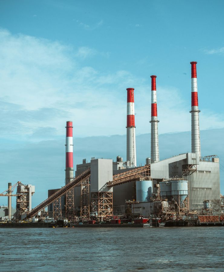 Site industriel sensible sécurisé par l'analyse vidéo intelligente Wintics